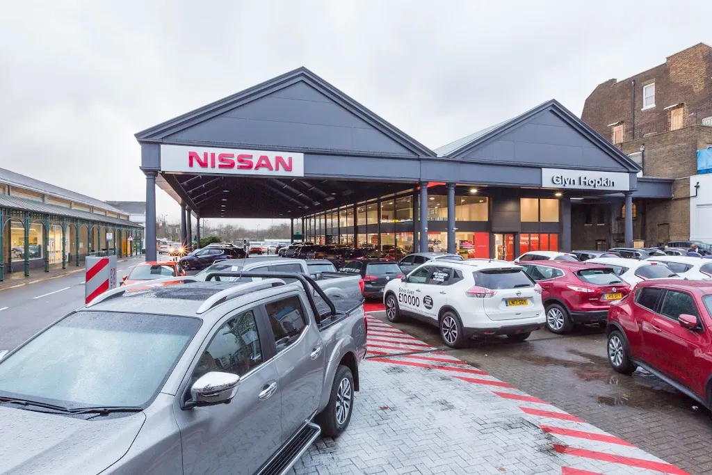 Glyn Hopkin Nissan North London