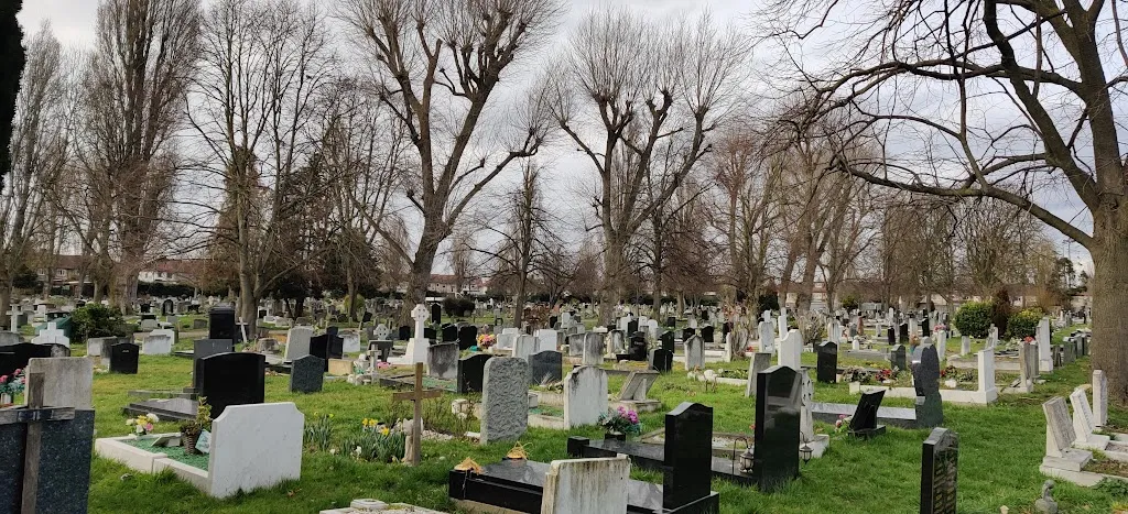 Greenford Park Cemetery