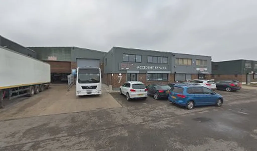 GS Plus Vehicle Services - Accident Repairs