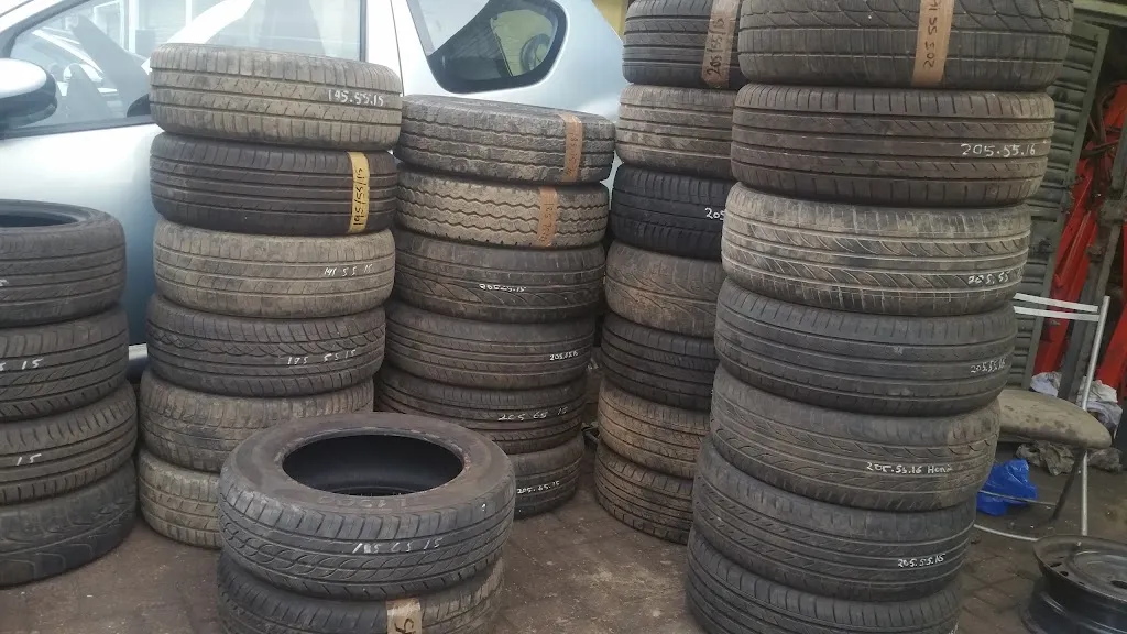 Hadj Rouf Tyres