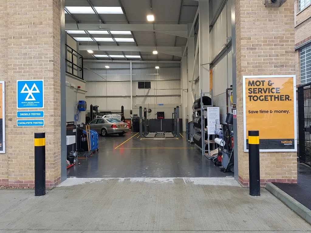 Halfords Autocentre Sidcup