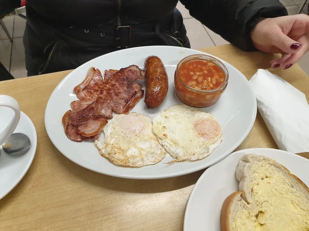HalfWay Cafe