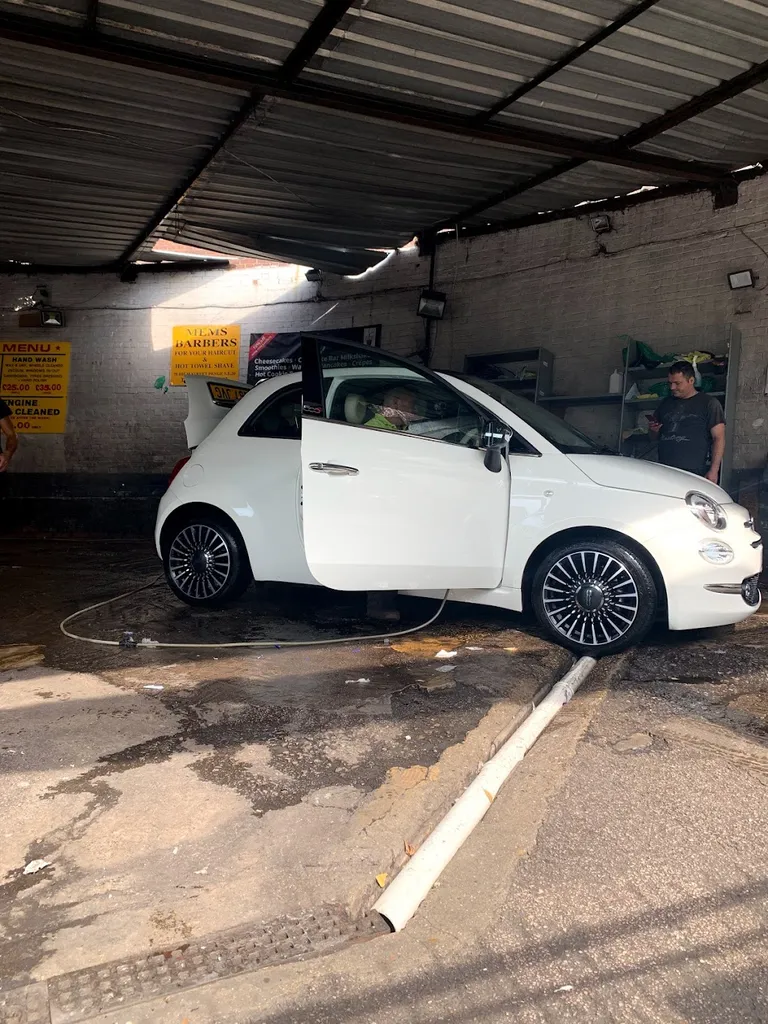 Hand Car Wash - Green Lane
