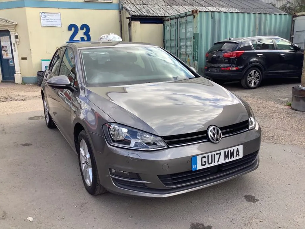 Heathrow Trade Cars Ltd