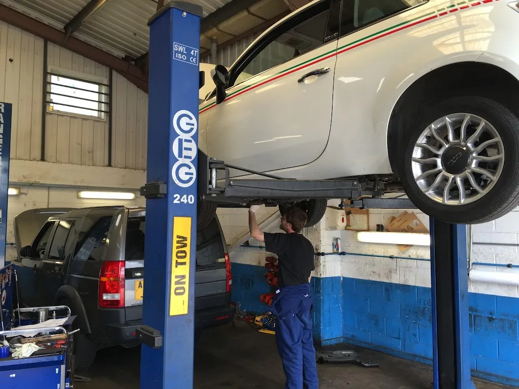 Highview Garage