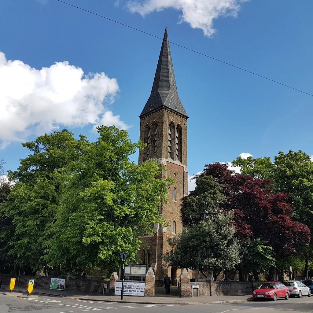 Holy Saviour Church, Croydon