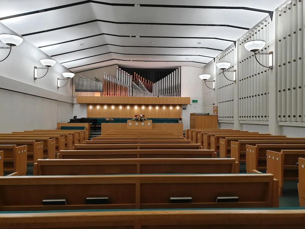 Hyde Park Chapel