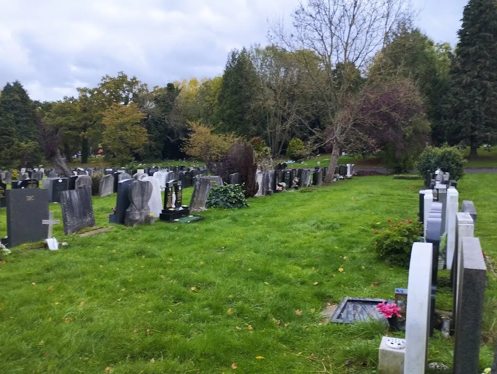 Islington & St Pancras Cemetery