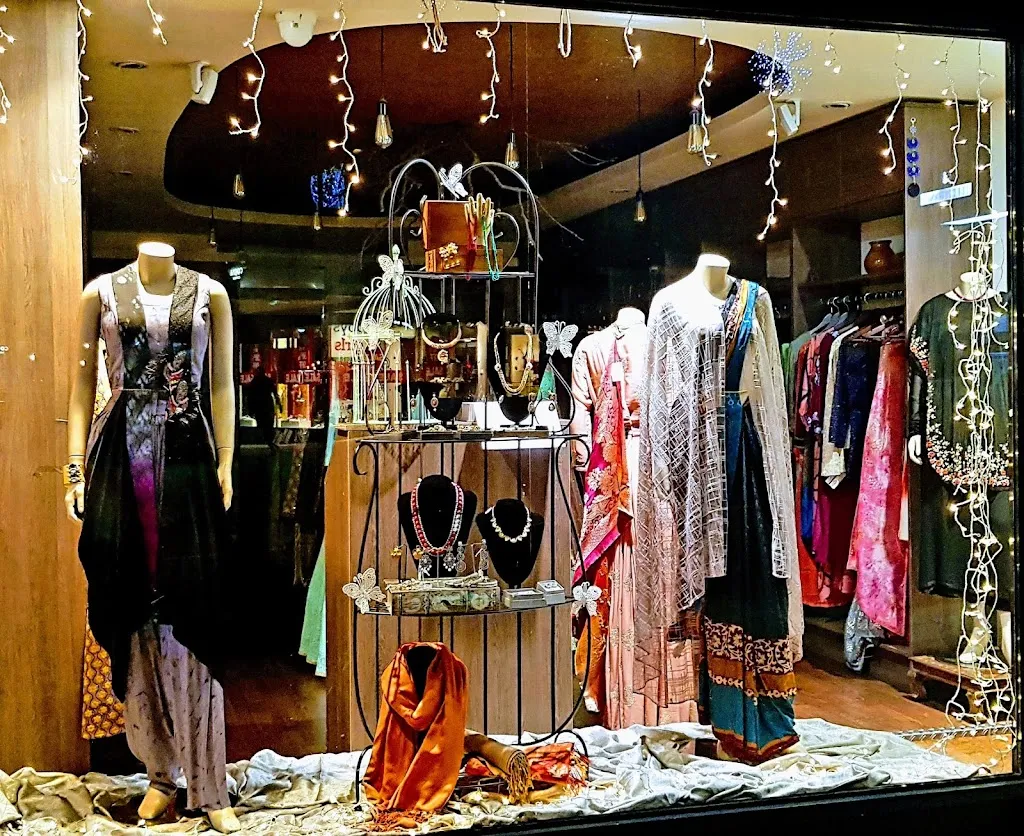 Kajals Couture Ltd