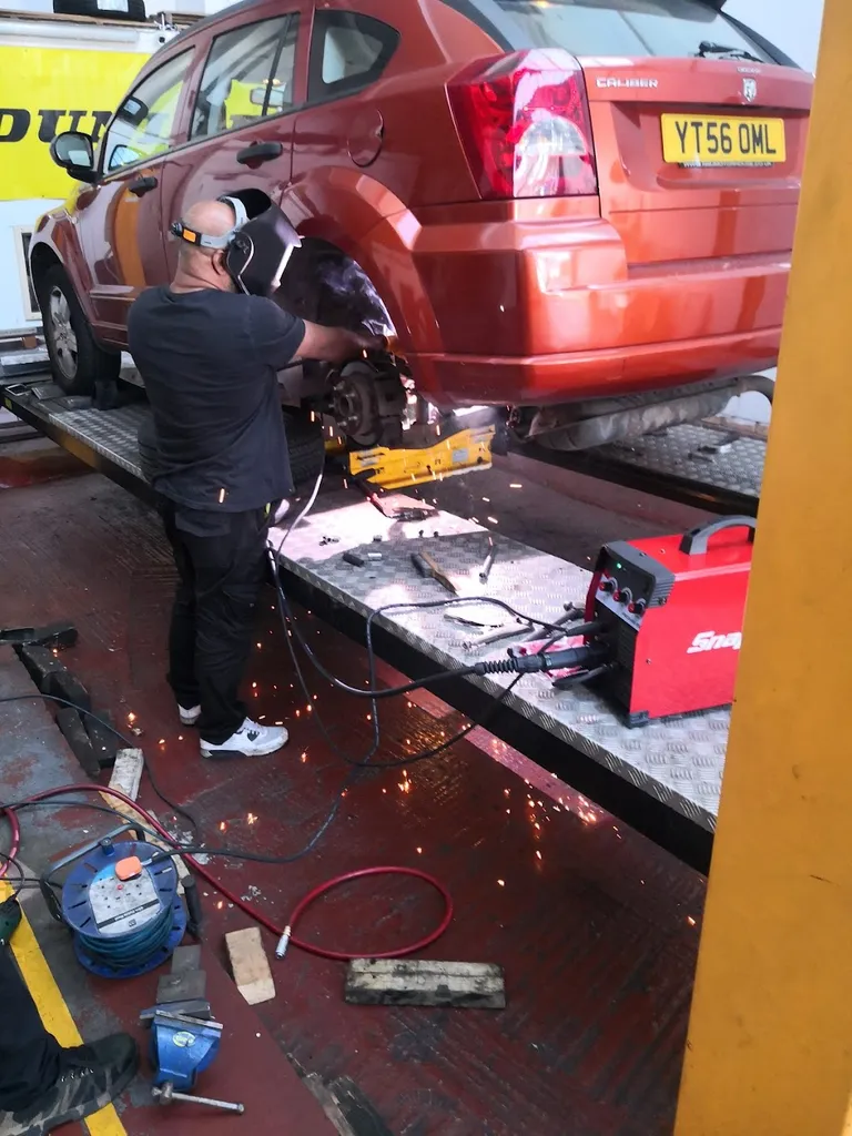 Kenny M O T & Service Centre