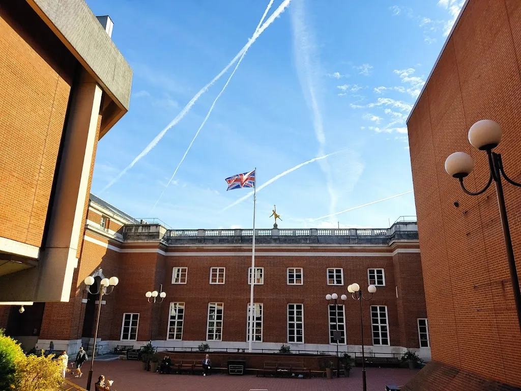 Kensington Town Hall