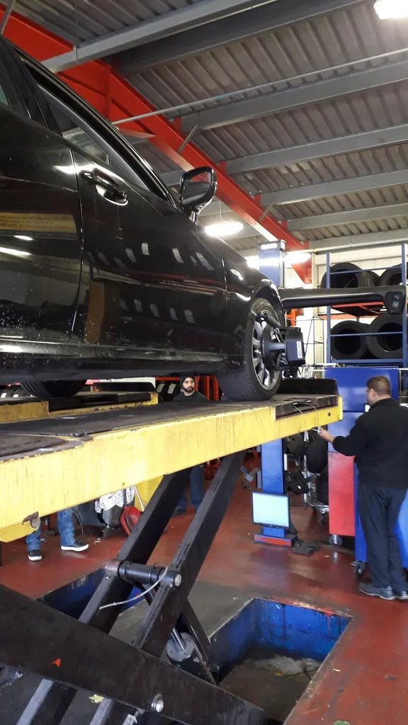 Kwik Fit - Hayes