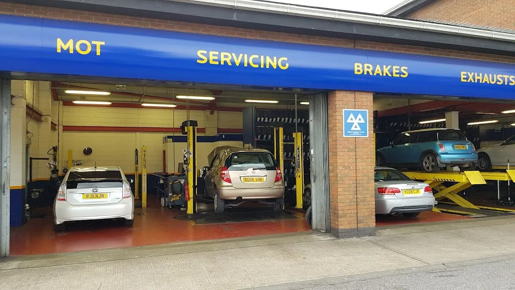 Kwik Fit - Ilford - Gants Hill