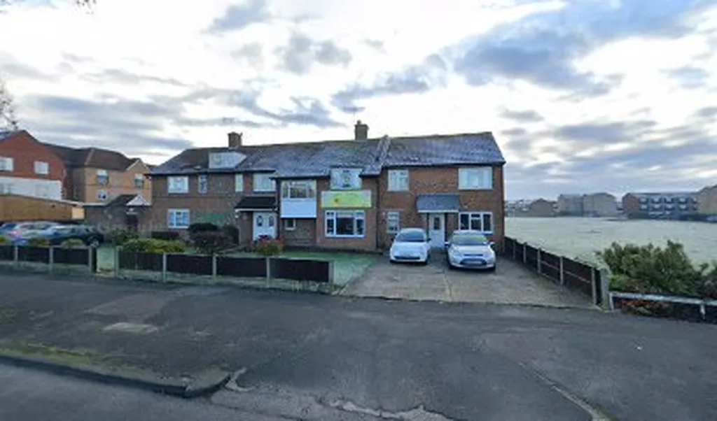 Lodge Lane Cars