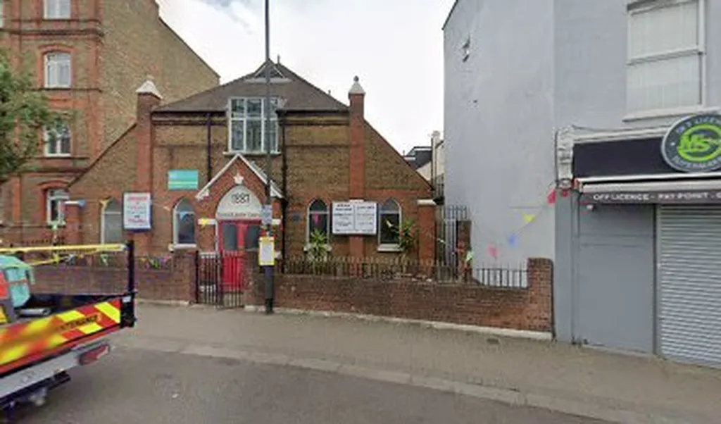 London Arabic Evangelical Church 1 London Arabic Evangelical Church