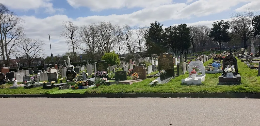 London Road Cemetery