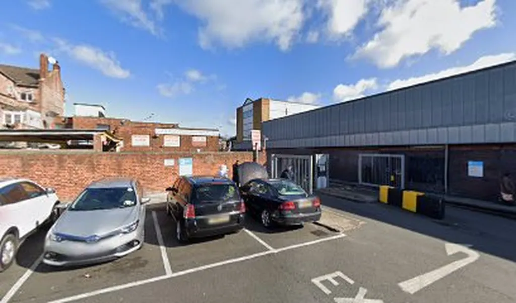 LUX HAND CAR WASH and carpet clean
