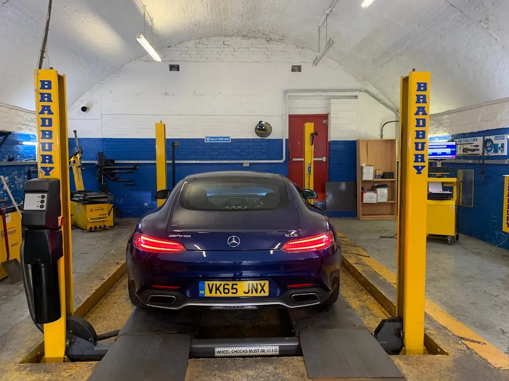 M BROTHERS MOT AND AUTOSERVICES LTD