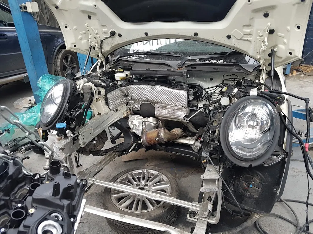 Martins Auto Mechanic