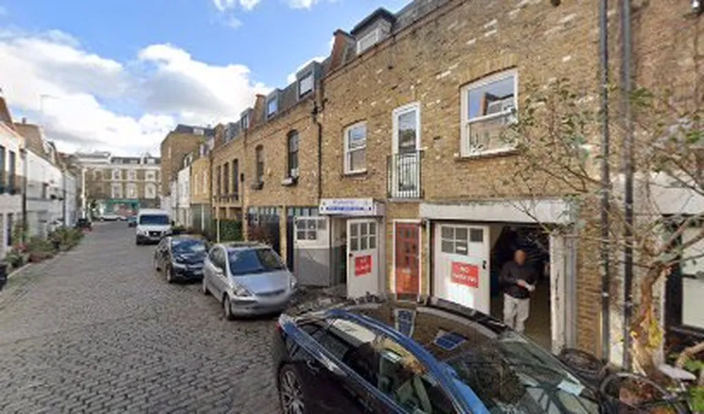 Mews Garage