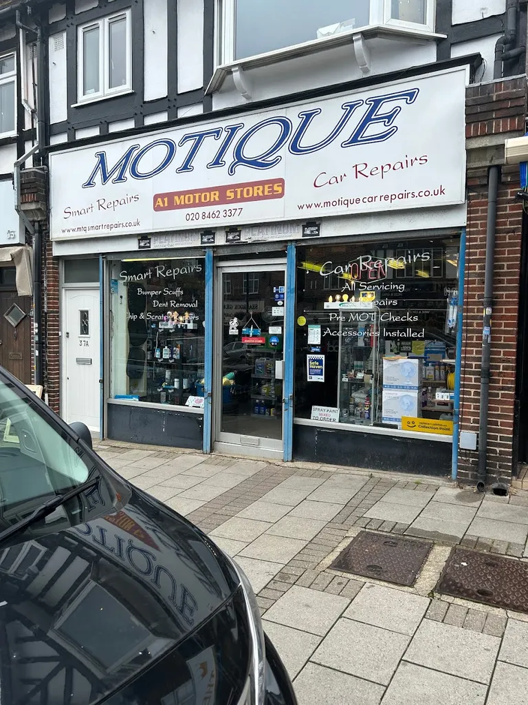 Motique