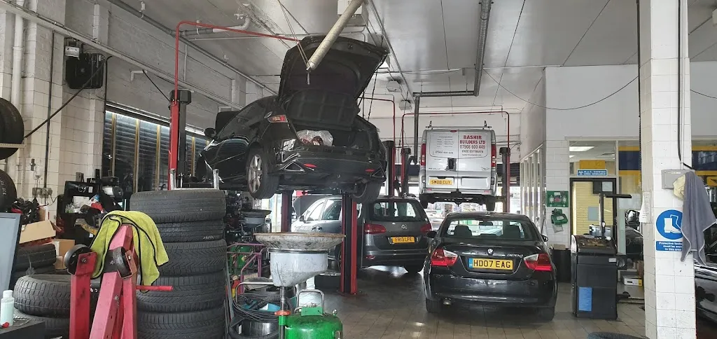 Motorcare Centre