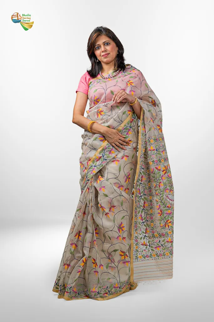 Muslin Tantuj Saree