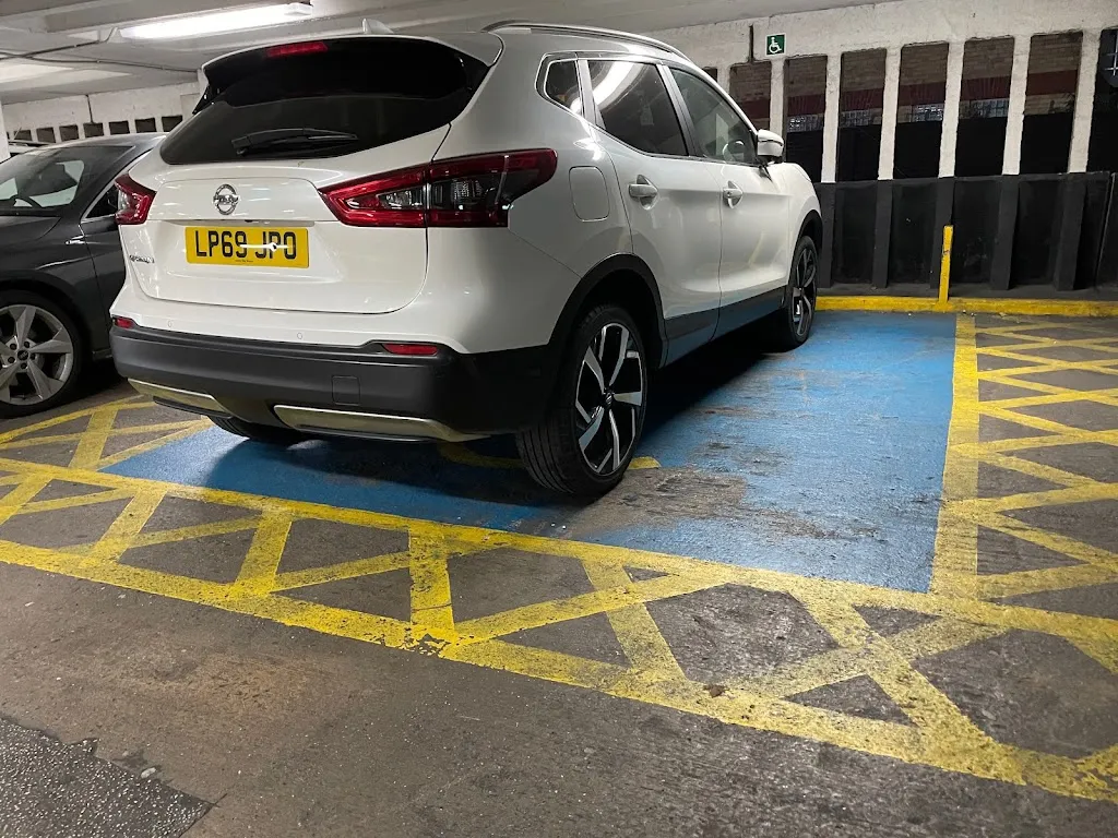 National Car Rental - London Heathrow Airport