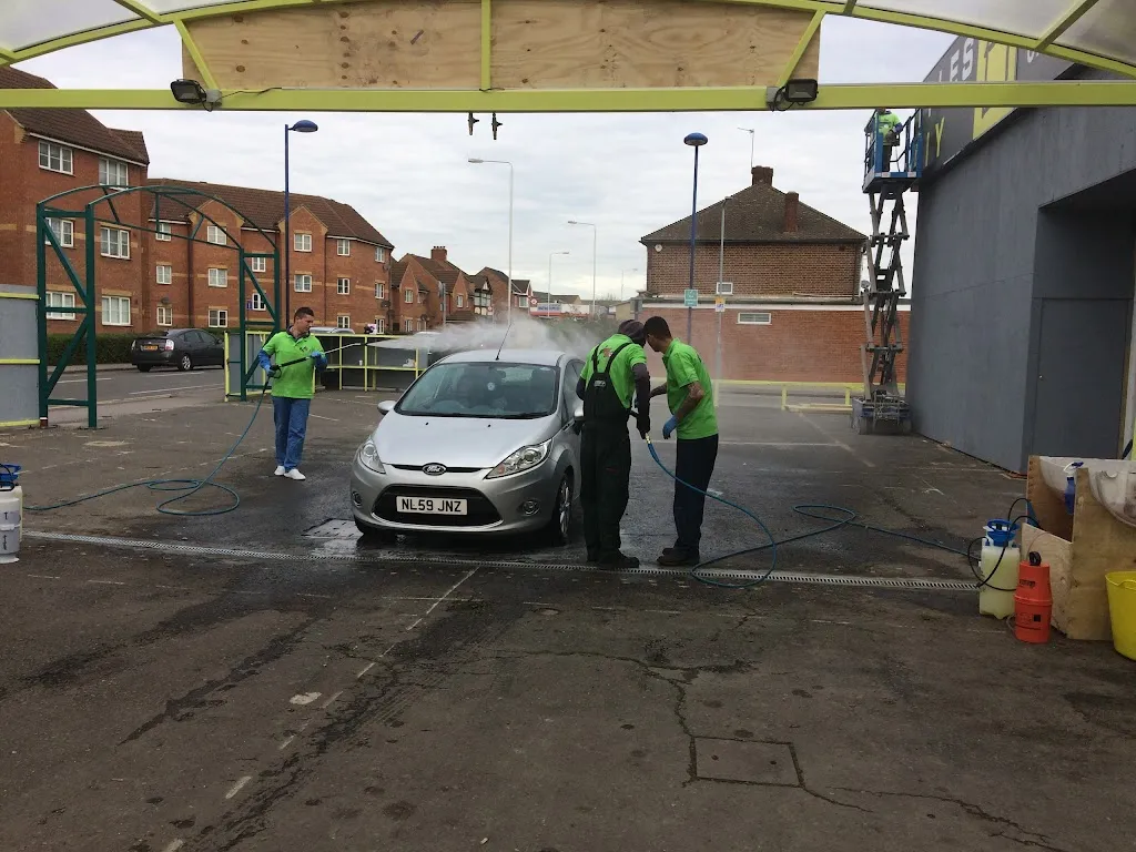 Pit Stop Hand Car Wash
