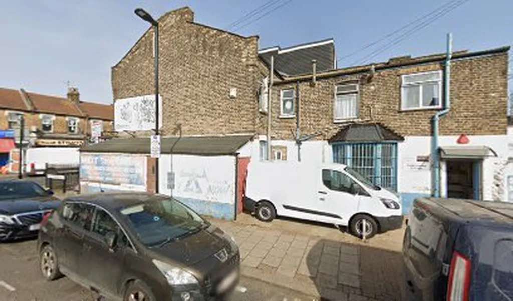 Plashet Garage