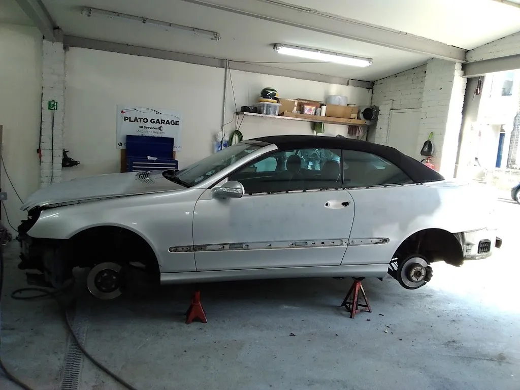 Plato Garage