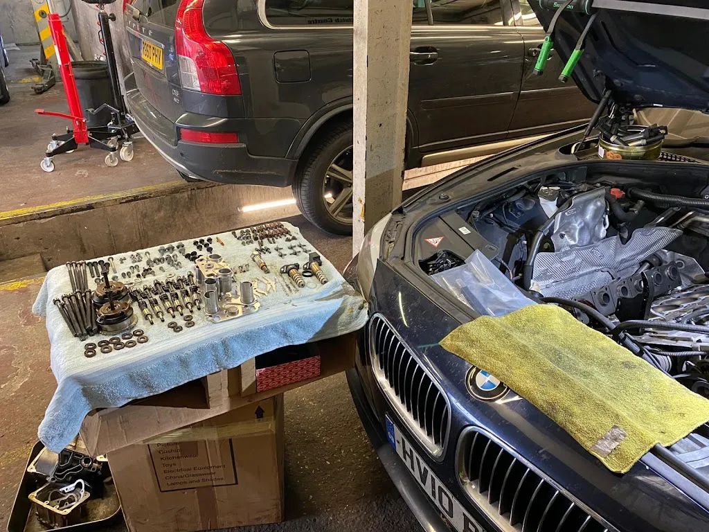 Prymus Car Garage