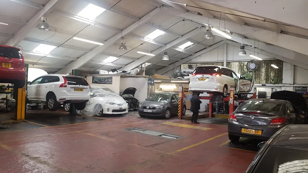 R&A Autos & MOT Centre