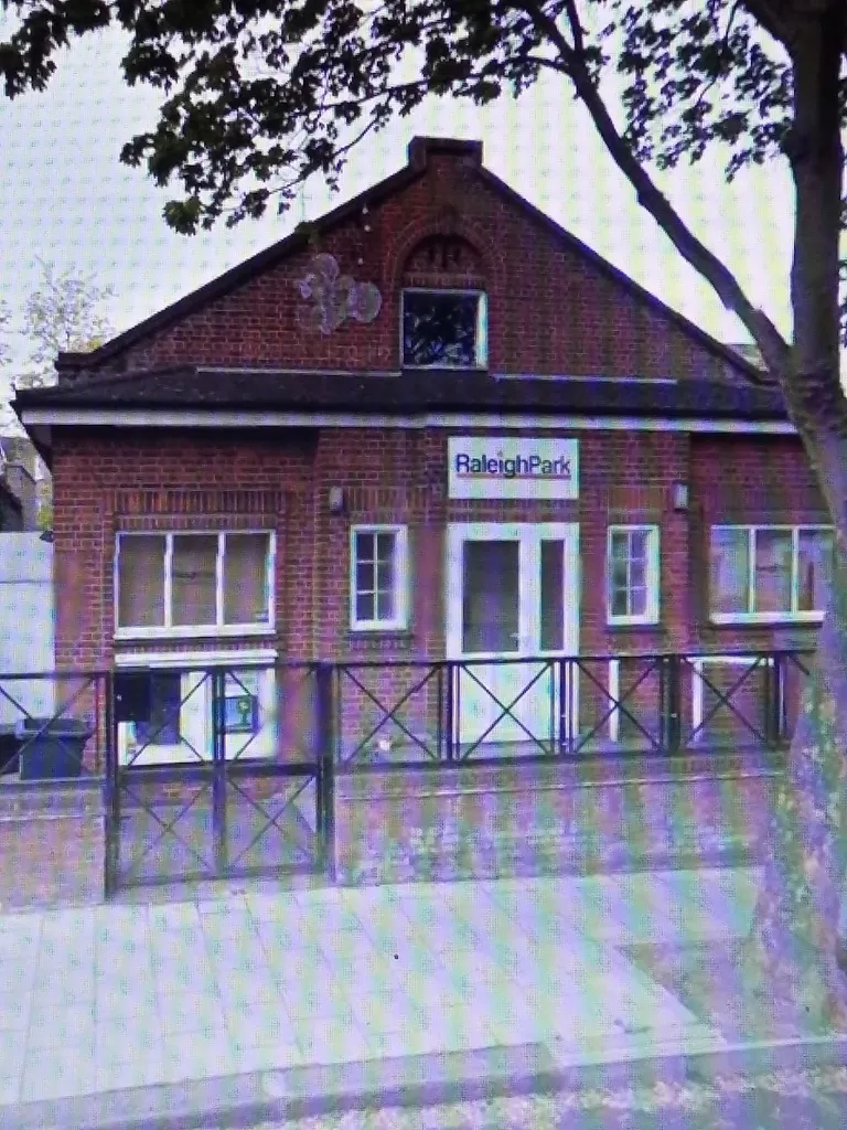 Raleigh Park Baptist Church