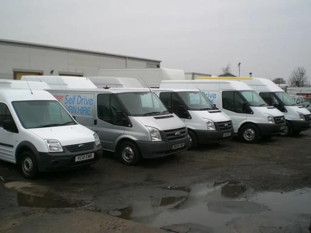 Riverside Van Hire West London Ltd