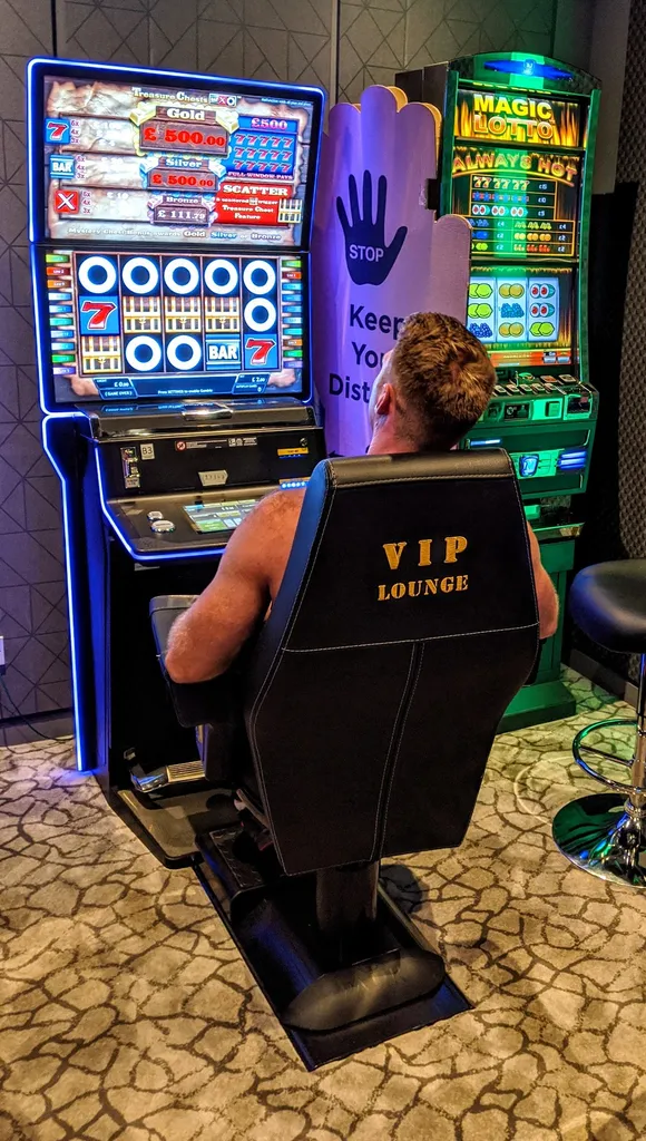 Royal Casino Slots