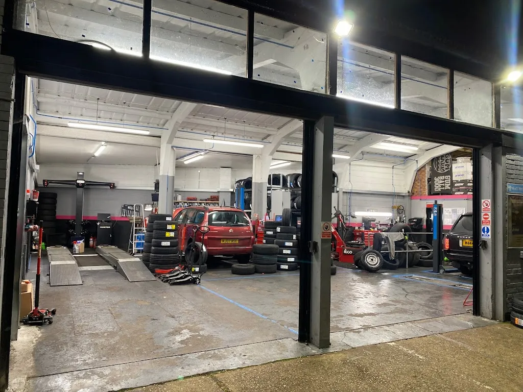 Ruislip Tyre Service Limited