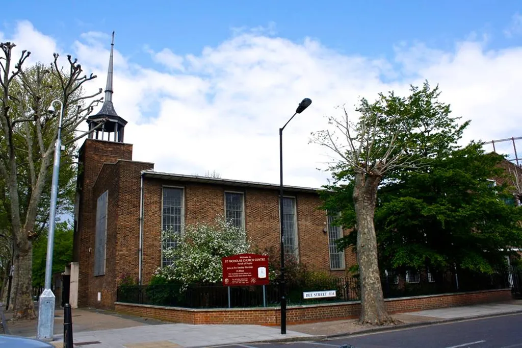Saint Nicholas Church, Poplar