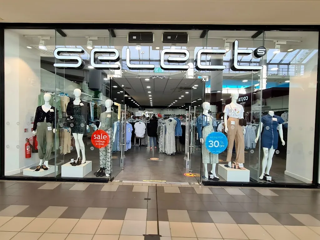 Select Fashion