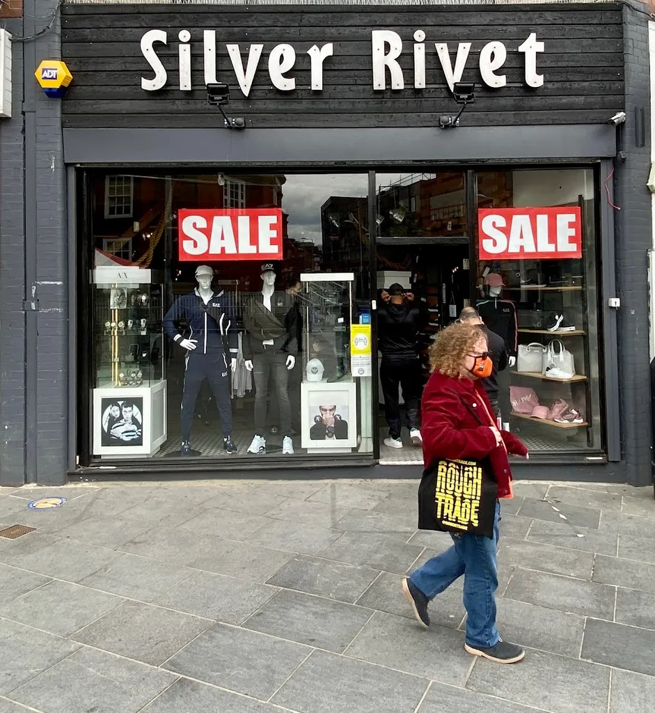 Silver Rivet