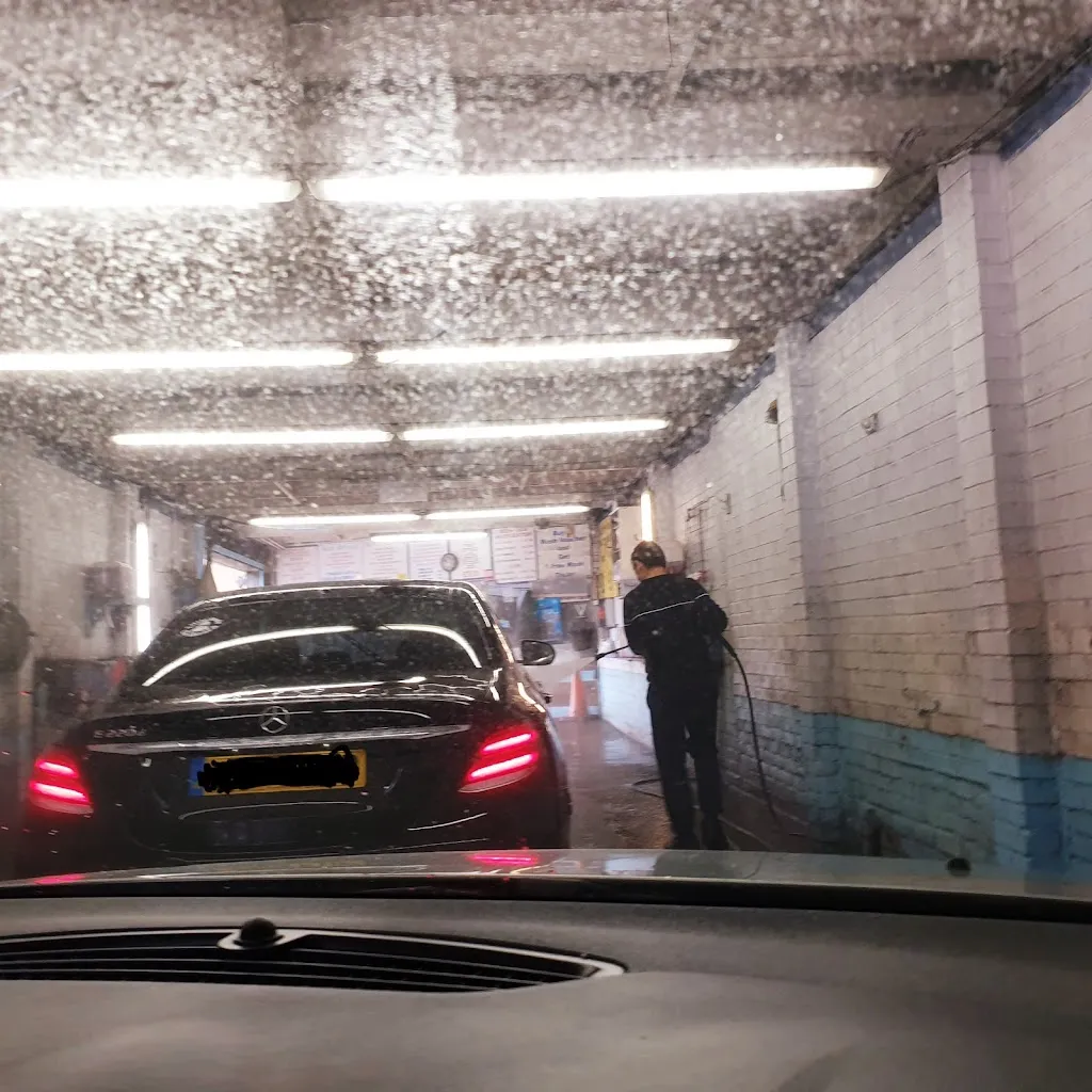 Squeaky Clean - hand car wash
