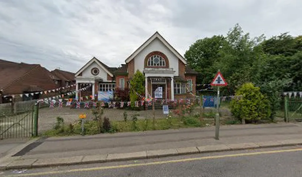 St Andrew's Chesterfield Road URC