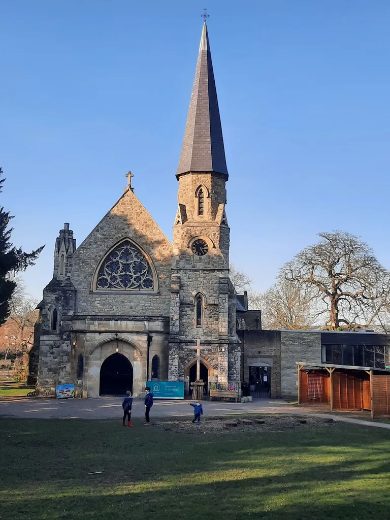 St Margaret's, Putney