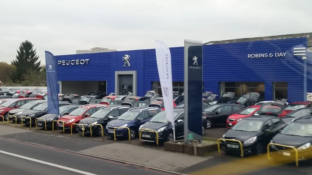 Stellantis &You Peugeot Wimbledon