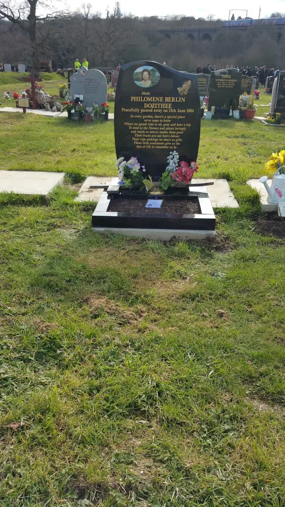 Strayfield Road Cemetery