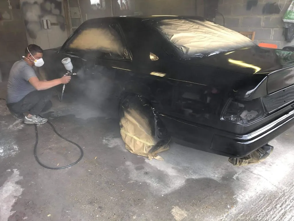 Suna car body repairs