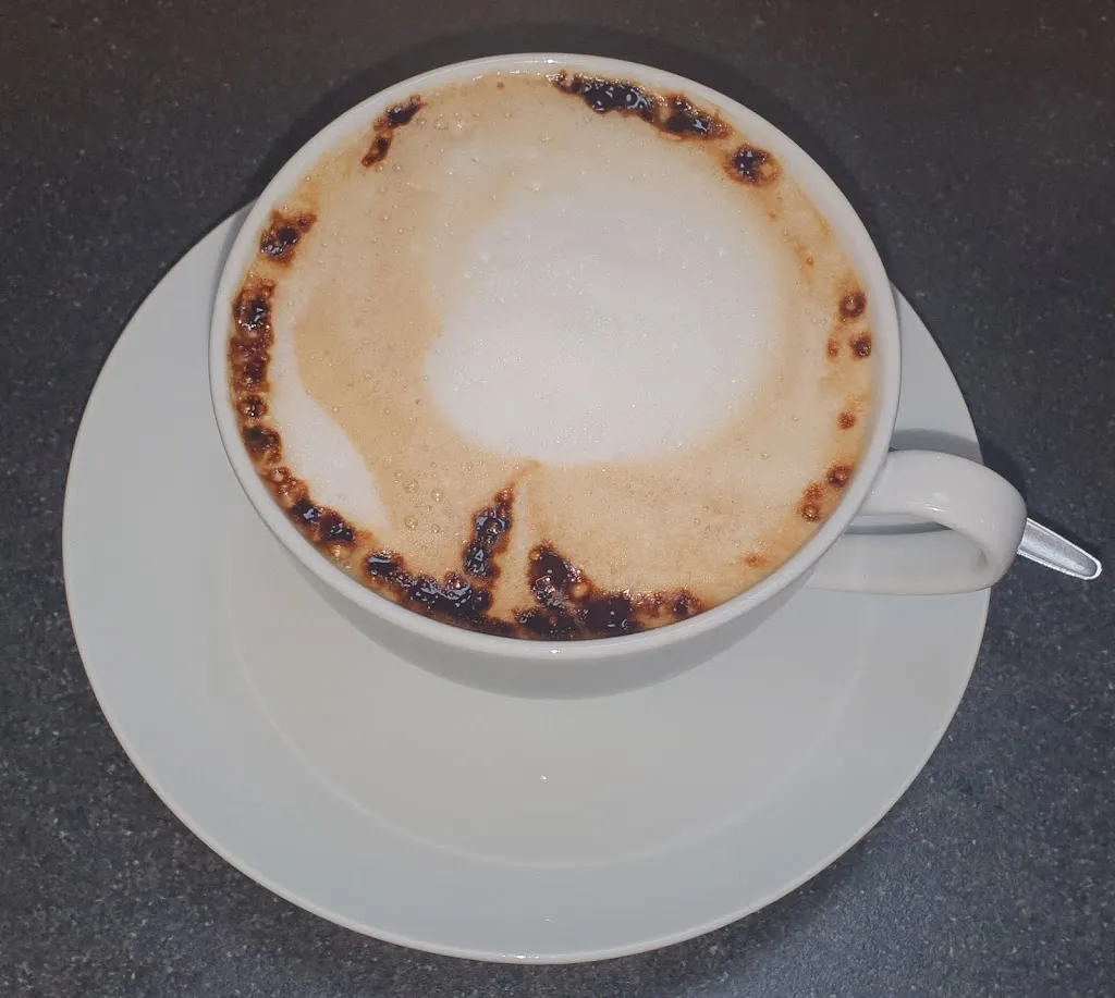 Tea'zzz me cafe