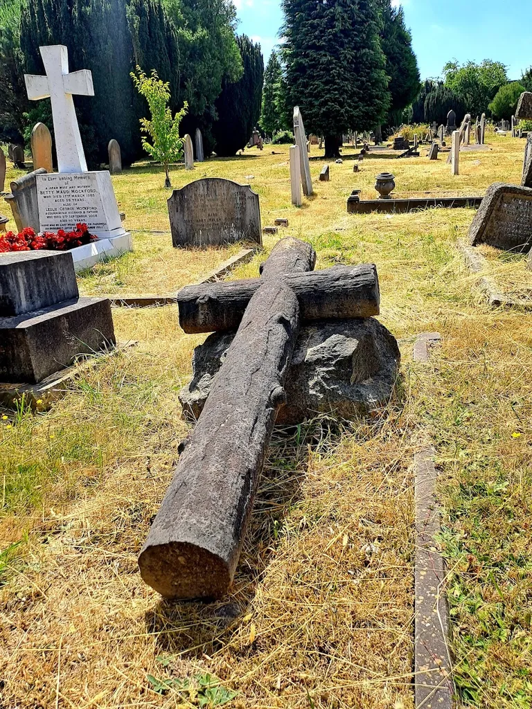 Twickenham Cemetery