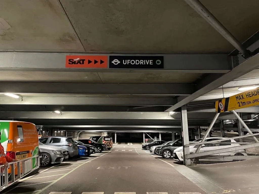UFODRIVE: 24/7 Car Rental - London, Stratford
