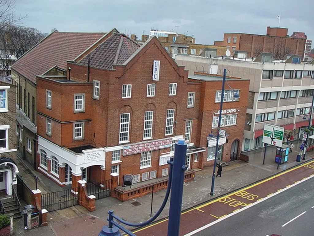 Universal Pentecostal Church (TPM) - Brixton